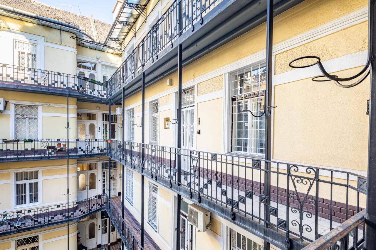 Cute Little Apartment Next To Margaret Island بودابست المظهر الخارجي الصورة